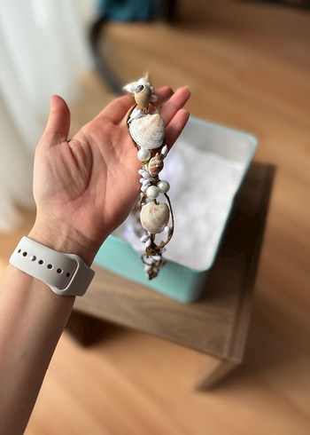 Deniz yıldızlı ve deniz kabuklu taç - Görsel 3