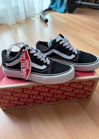 Vans 36