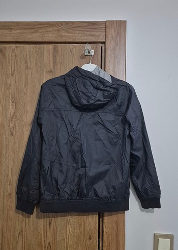 Gri Kapüşonlu Fermuarlı Erkek Yağmurluk - Görsel 3