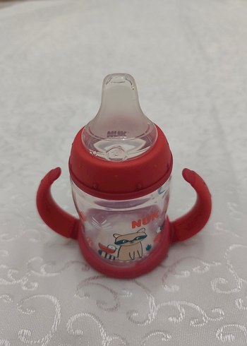 Nuk marka . Kırmızı Kulplu Bebek Suluk - Görsel 3