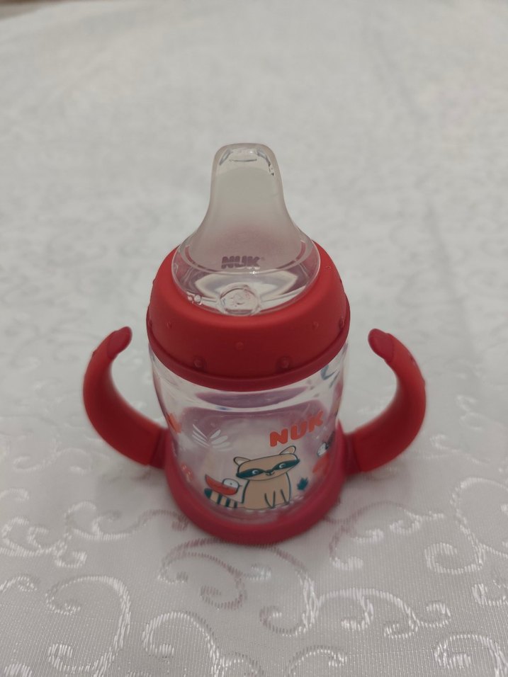 Nuk marka . Kırmızı Kulplu Bebek Suluk - Görsel 3
