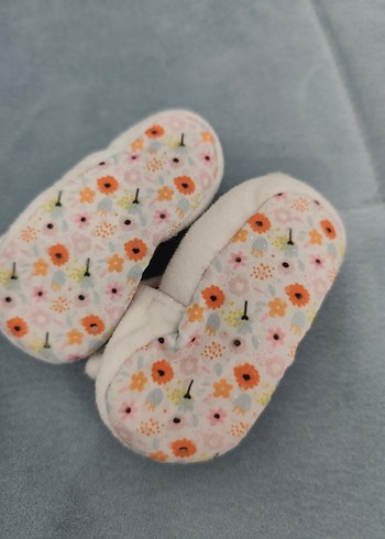 Beyaz Nakışlı bebek ev panduf 17 no - Görsel 2