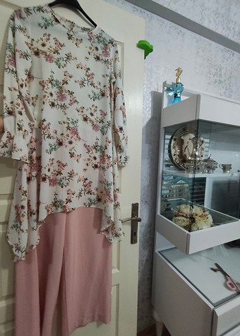 2 li takım Uzun Kollu Pembe+beyaz Çiçekli  Tunik - Görsel 3
