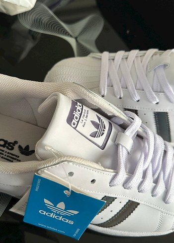 Beyaz Adidas Kadın Spor Ayakkabı - Görsel 3