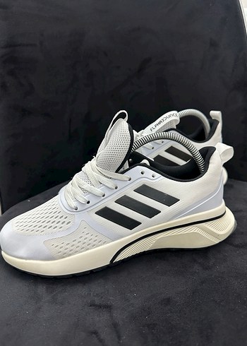 Gri Detaylı Beyaz Erkek Spor Ayakkabı - Görsel 5