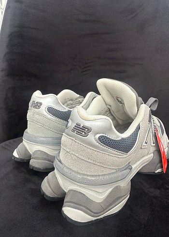 Gri New Balance Spor Ayakkabı - Görsel 2