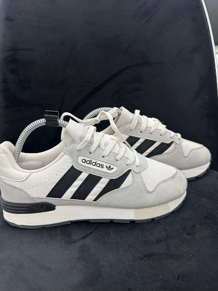 Adidas Erkek Gri Çizgili Beyaz Spor Ayakkabı - Görsel 5