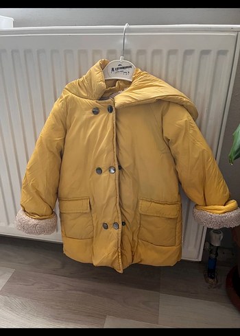 Zara içi kürklü  Kapüşonlu Erkek Çocuk Mont - Görsel 3