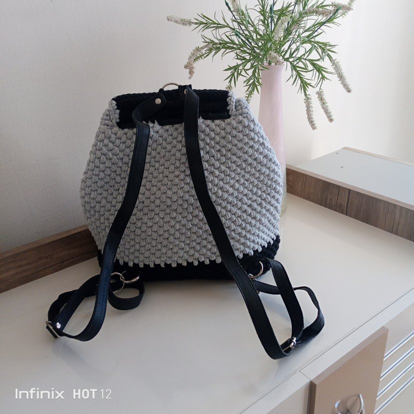 El Örgüsü Kadın Sırt Çantası - Görsel 5