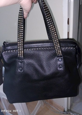 Siyah Parlak Deri Gotik Kadın Çanta - Görsel 2