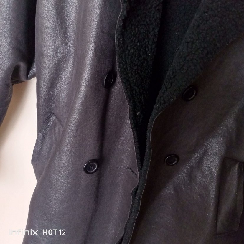 Düğmeli Siyah Deri Kadın Kaban - Görsel 5