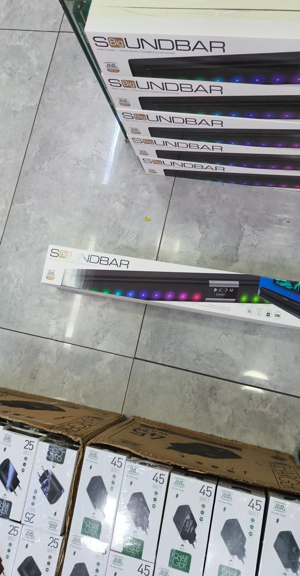 Renkli LED Soundbar Hoparlör - Görsel 2