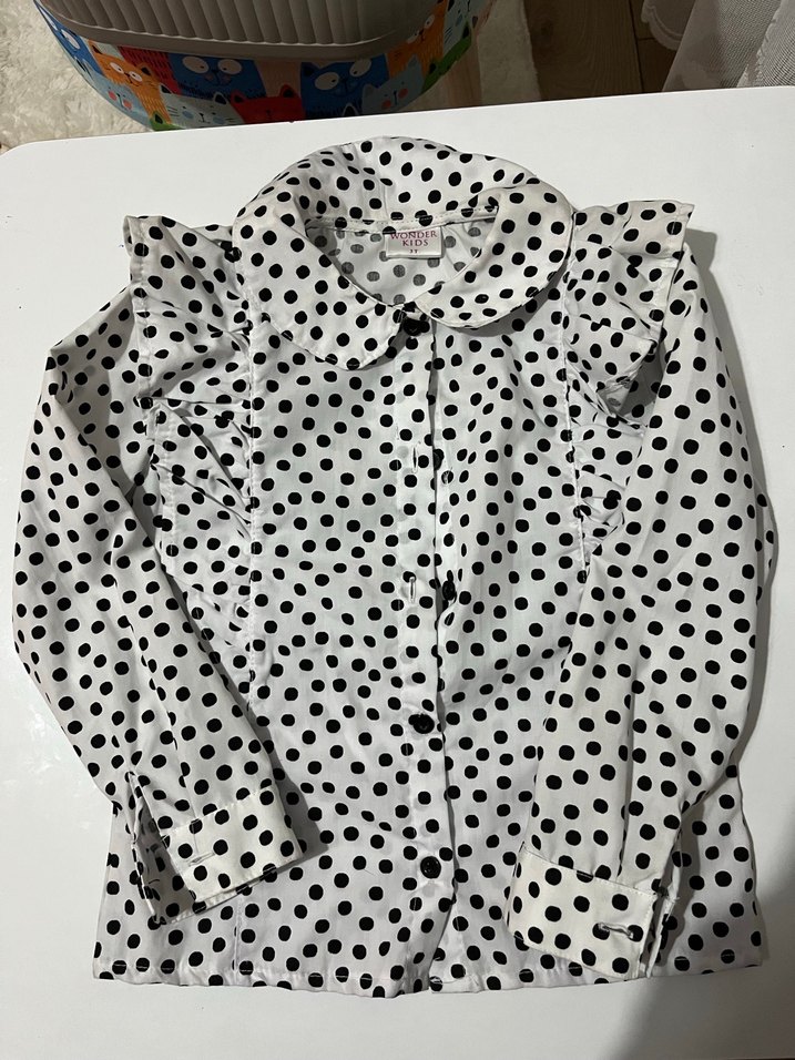 Puantiye Desenli Kolları Fırfırlı Siyah Elbise - Görsel 4