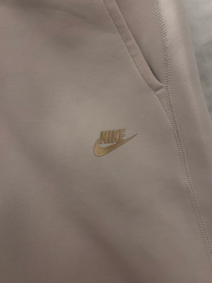 Nike Tech - Görsel 4