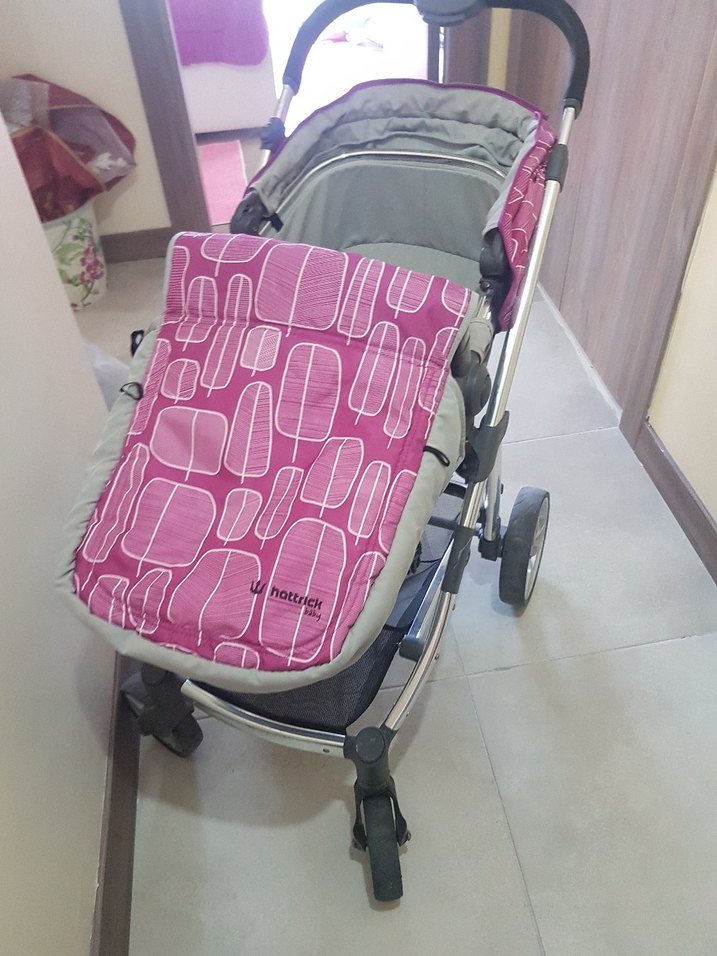 Gri ve Pembe Bebek Arabası - Görsel 5