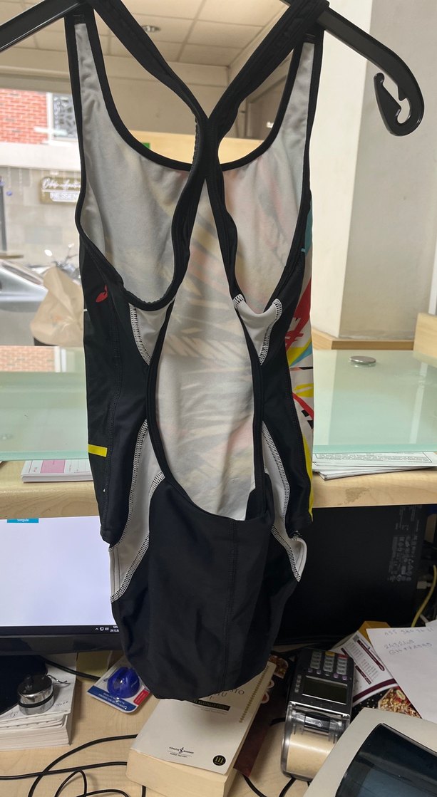 Çok Renkli Baskılı Sporcu Mayo - Görsel 3