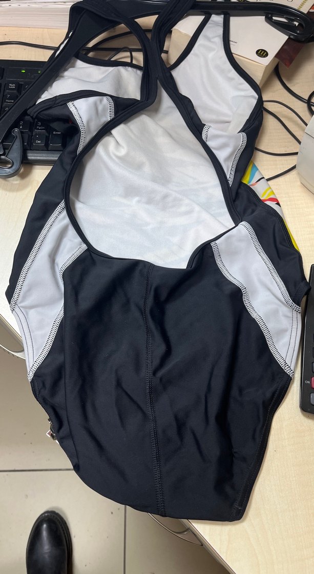 Çok Renkli Baskılı Sporcu Mayo - Görsel 4