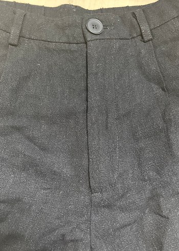 Düğmeli Siyah Keten Kadın Şort - Görsel 2