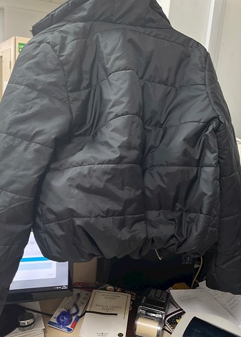 Kadın Siyah Fermuarlı Dik Yaka Mont - Görsel 6