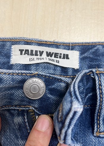 Kadın Mavi Denim Mini Şort - Görsel 2