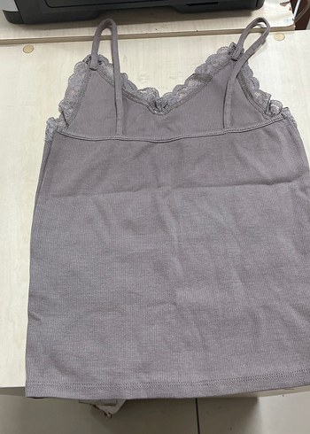 Dantel Detaylı Gri V Yaka Kadın Atlet - Görsel 2