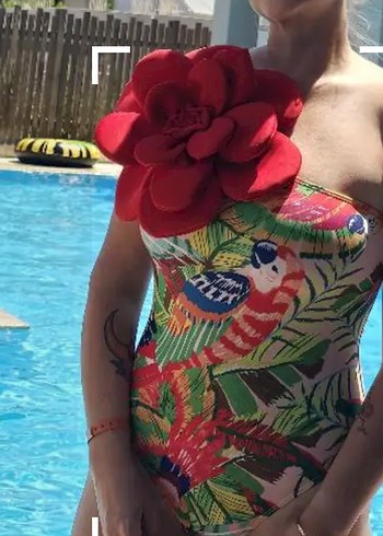 Çiçek Desenli mayo pareo takım - Görsel 7