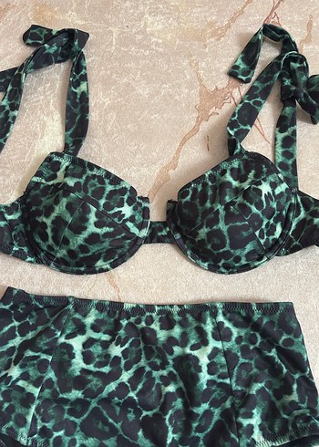 Leopar Desenli Bikini takımı - Görsel 2
