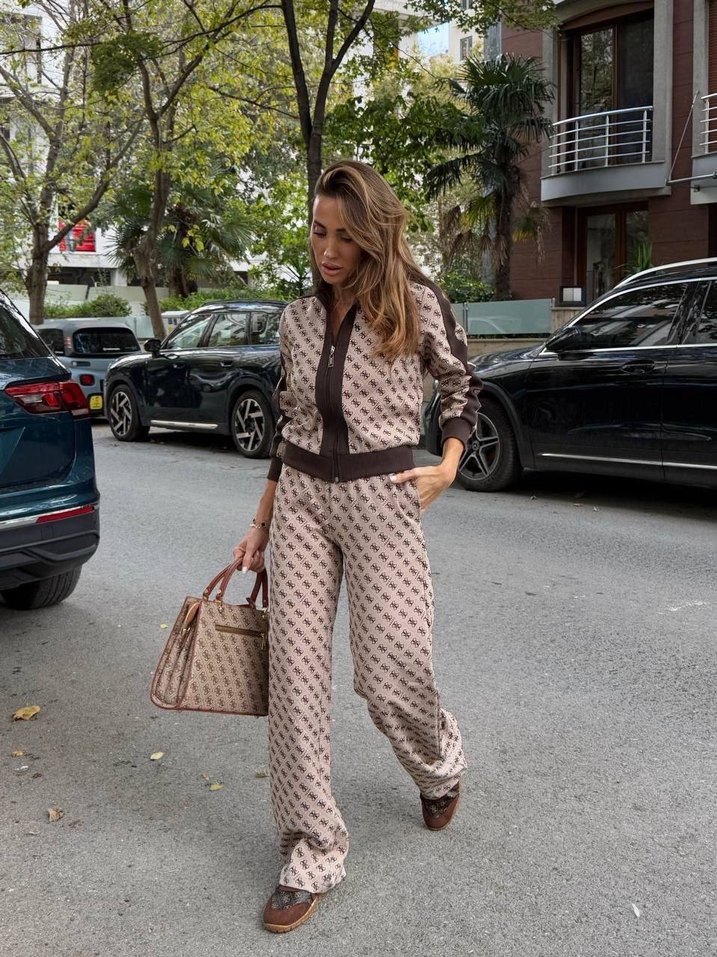 Guess etiket kartlı takım - Görsel 2