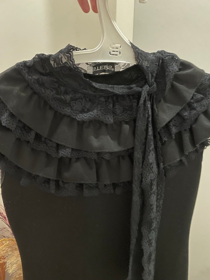 Fırfırlı Siyah Gotik Uzun Abiye Elbise - Görsel 4