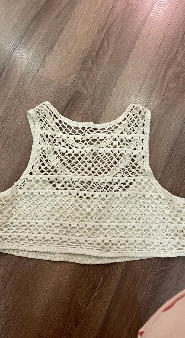 Kısa parçaların üstüne giyebileceğimiz parça - Görsel 2