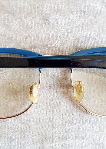 Ray-Ban Şeffaf mavi klasik kadın gözlüğü - Görsel 2