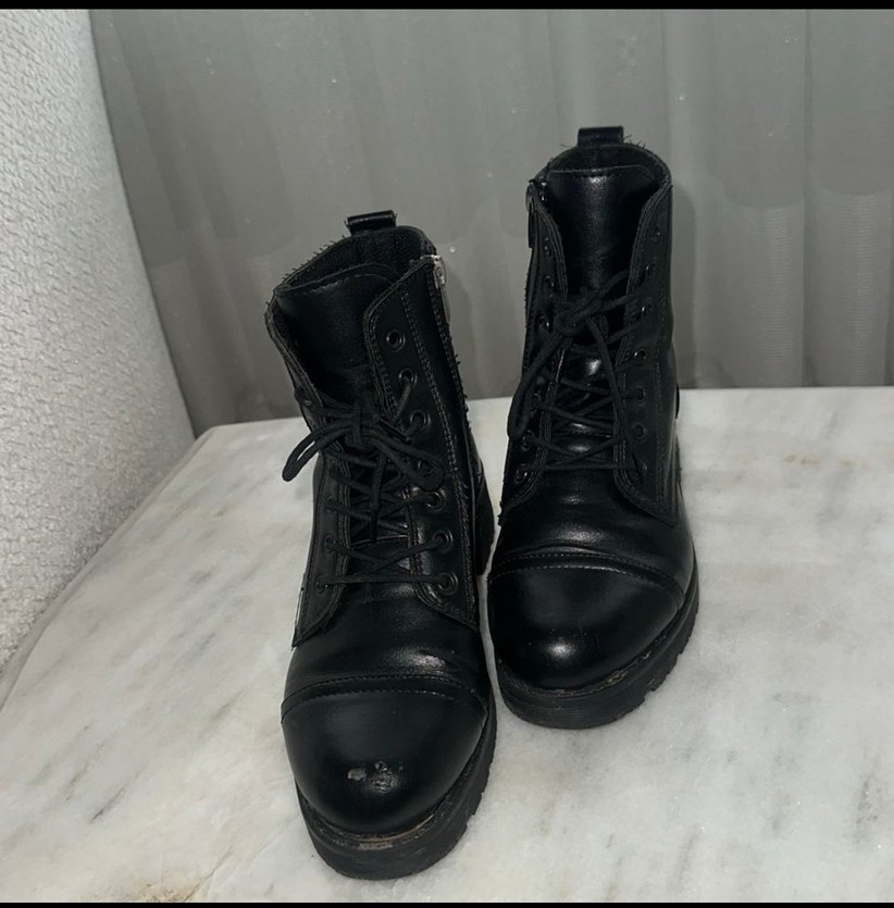 Siyah Deri Blok Topuklu Punk Kadın Bot - Görsel 2