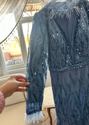 Uzun Kollu Mavi İşlemeli Abiye Elbise - Görsel 2