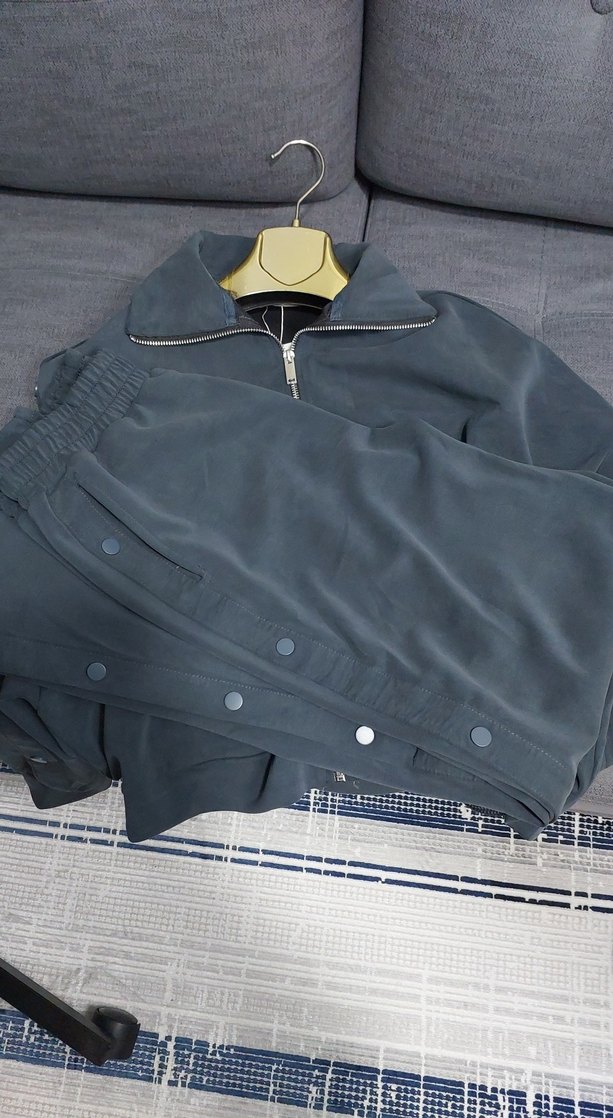 bayan esortman takim oysho kumas a kaleta - Görsel 4