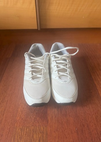 Lescon EasyStep Beyaz Yürüyüş Ayakkabısı  38 Numara - Görsel 2