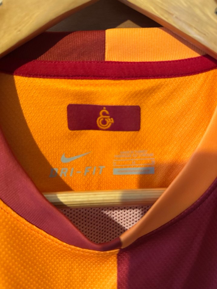 Galatasaray Selçuk İnan & Burak Yılmaz imzalı forma - Görsel 4