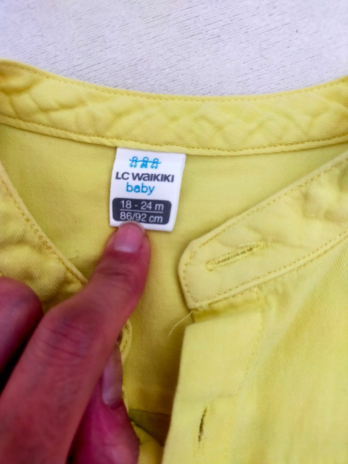 Sarı Düğmeli Bebek Erkek Takım - Görsel 2