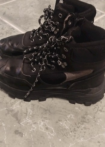 Kız Çocuk Siyah Lastik Goth Bot Zara 36 - Görsel 2