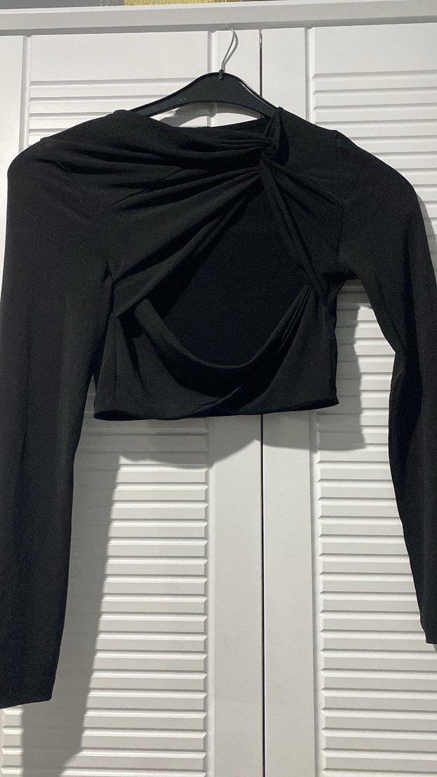 Uzun Kollu Siyah Drapeli Kadın Bluz - Görsel 2