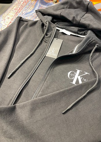 Calvin Klein Siyah Fermuarlı Kapüşonlu Erkek Eşofman Takımı - Görsel 3