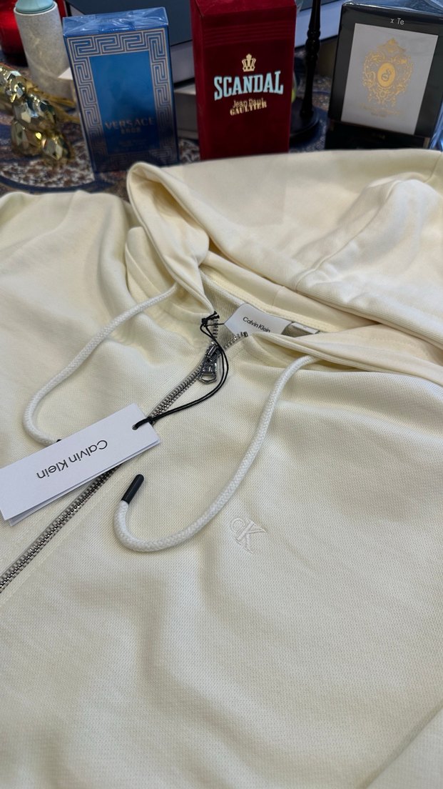 Unisex Beyaz Kapüşonlu Fermuarlı Sweatshirt - Görsel 3