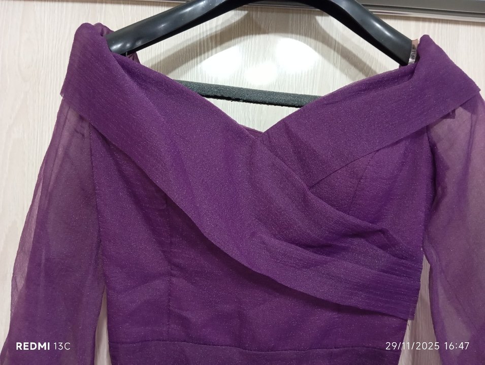 Mor Uzun Kollu Drapeli Kadın Abiye - Görsel 5