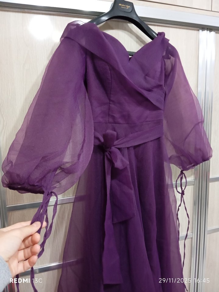 Mor Uzun Kollu Drapeli Kadın Abiye - Görsel 4
