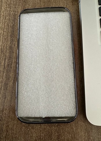 Şeffaf Düğmeli Siyah iphone 16 pro Telefon Kılıfı - Görsel 4