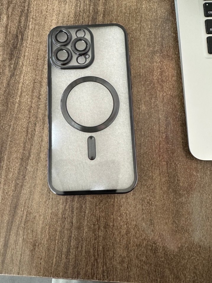 Düğmeli Siyah Sokak Stili iphone 16 pro max magsafe kılıf - Görsel 4