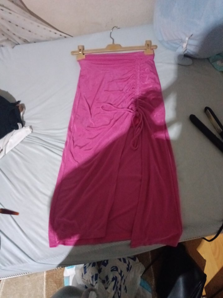 Pembe Drapeli Midi Yırtmaçlı Etek - Görsel 3