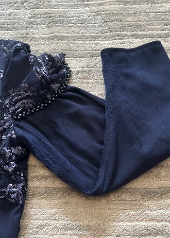 Lacivert Desenli Uzun Tesettür Abiye Elbise - Görsel 7