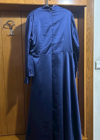 Mavi İşlemeli Uzun Kollu Abiye Elbise #tesettürabiye - Görsel 4