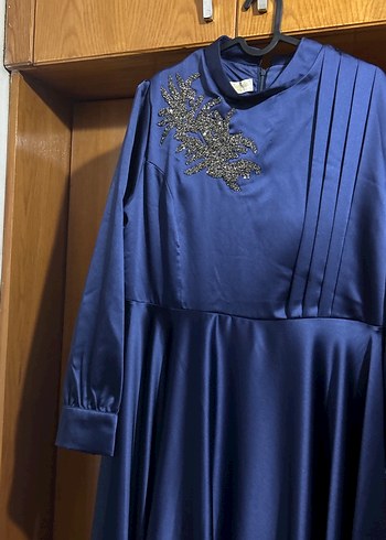 Mavi İşlemeli Uzun Kollu Abiye Elbise #tesettürabiye - Görsel 8