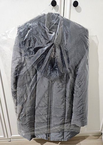 Gri Kürklü Kadın Kışlık Mont - Görsel 6